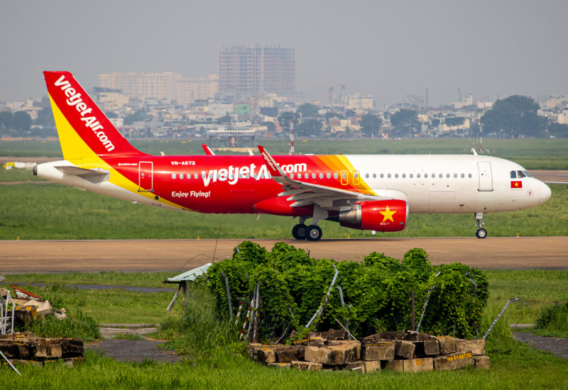 Photo of VN-A672 - VietJet Air Airbus A320 at SGN on AeroXplorer Aviation Database