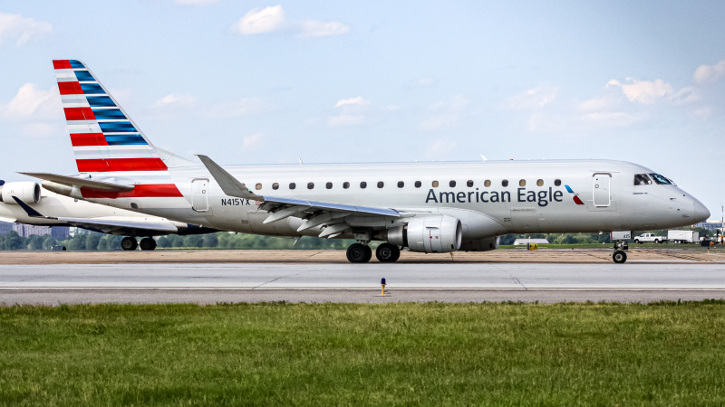 Photo of N415YX - American Eagle Embraer E175 at DCA on AeroXplorer Aviation Database