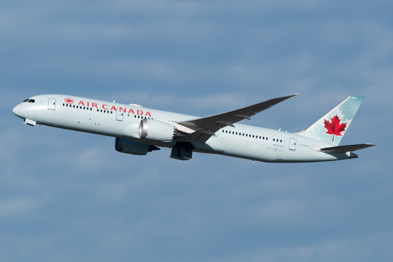 Photo of C-FGDZ - Air Canada Boeing 787-9 at MUC on AeroXplorer Aviation Database