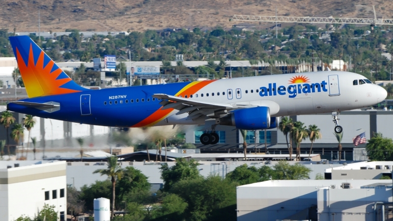 Photo of N287NV - Allegiant Air Airbus A320 at PHX on AeroXplorer Aviation Database