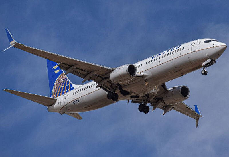 Photo of N12216 - United Airlines  Boeing 737-800 at DEN on AeroXplorer Aviation Database
