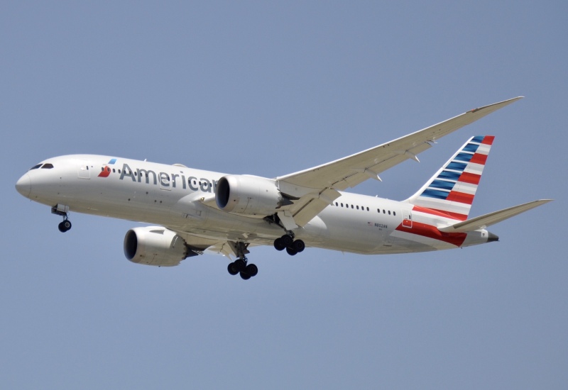 Photo of N802AN - American Airlines Boeing 787-9 at ORD on AeroXplorer Aviation Database