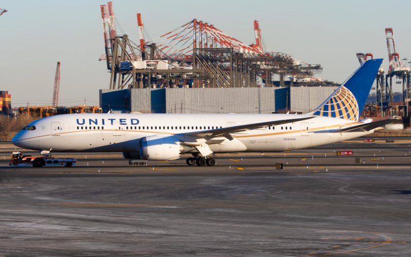 Photo of N26906 - United Airlines Boeing 787-8 at EWR on AeroXplorer Aviation Database