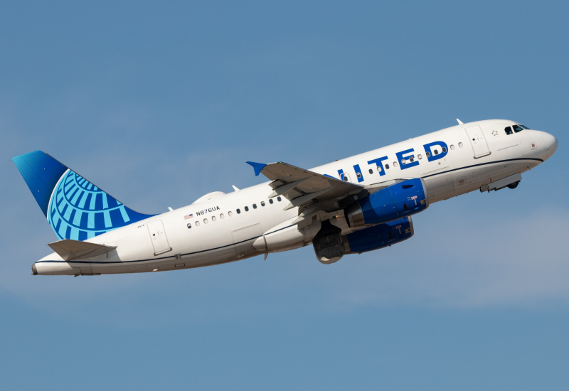 Photo of N876UA - United Airlines Airbus A319 at SAT on AeroXplorer Aviation Database