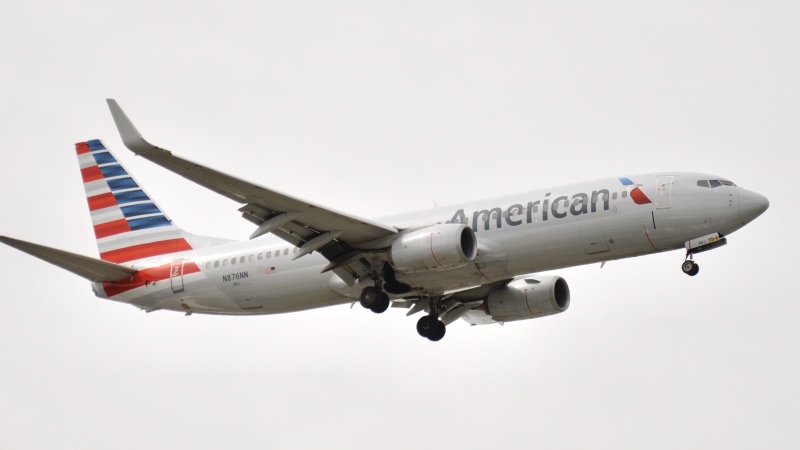 Photo of N876NN - American Airlines Boeing 737-800 at ORD on AeroXplorer Aviation Database