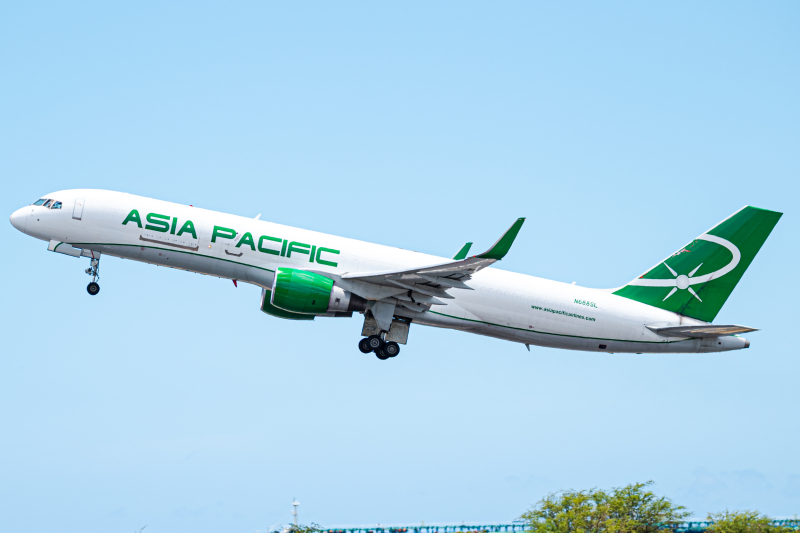 Photo of N688SL - Asia Pacific Airlines  Boeing 757-200F at HNL on AeroXplorer Aviation Database