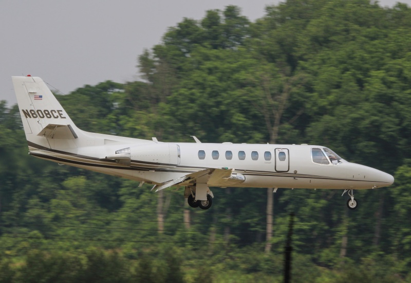 Photo of N808CE - PRIVATE Cessna Citation C560 at RDG on AeroXplorer Aviation Database