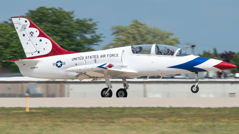 Photo of N178CW - PRIVATE Aero L-39 Albatros at OSH on AeroXplorer Aviation Database
