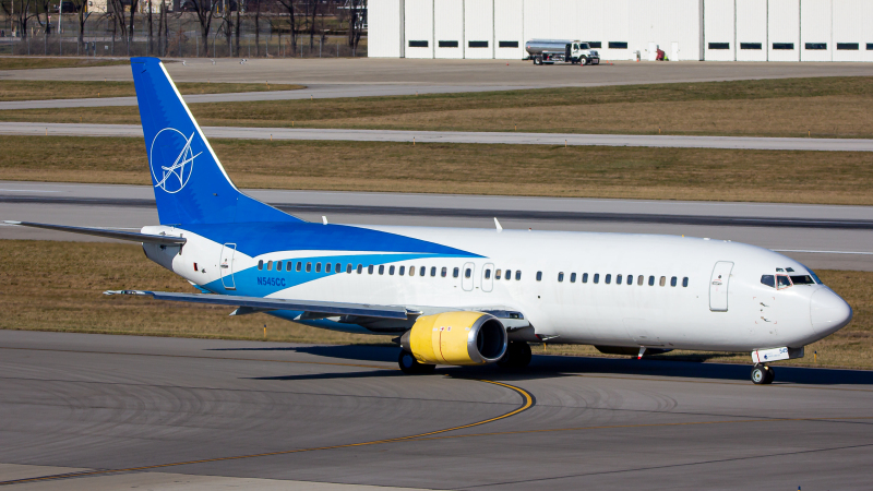 Photo of N545CC - iAero Airways Boeing 737-400 at CMH on AeroXplorer Aviation Database