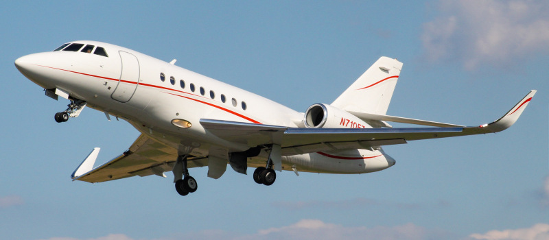 Photo of N710ET - PRIVATE Dassault Falcon 2000EX at THV on AeroXplorer Aviation Database