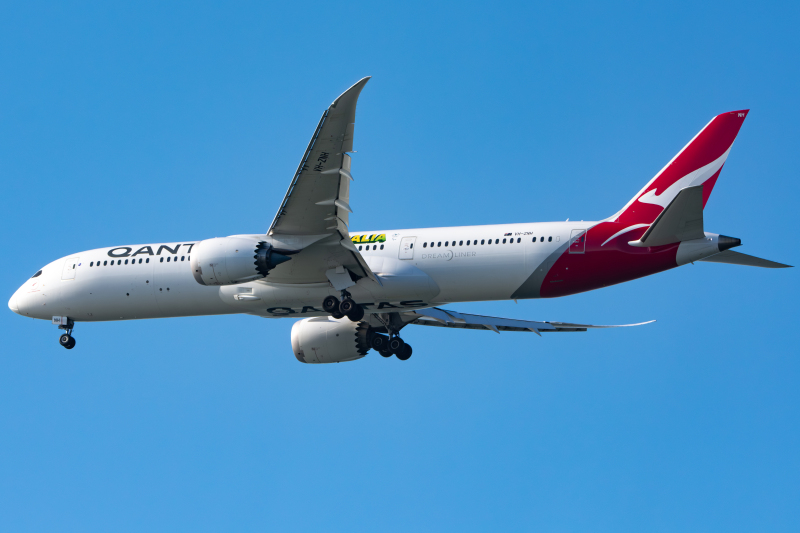 Photo of VH-ZNH - Qantas Airways Boeing 787-9 at SFO on AeroXplorer Aviation Database