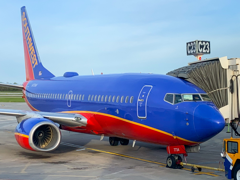 Photo of N7734H - Southwest Airlines Boeing 737-700 at MKE on AeroXplorer Aviation Database