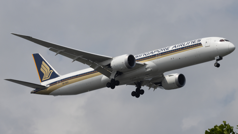 Photo of 9V-SCC - Singapore Airlines Boeing 787-10 at SIN on AeroXplorer Aviation Database