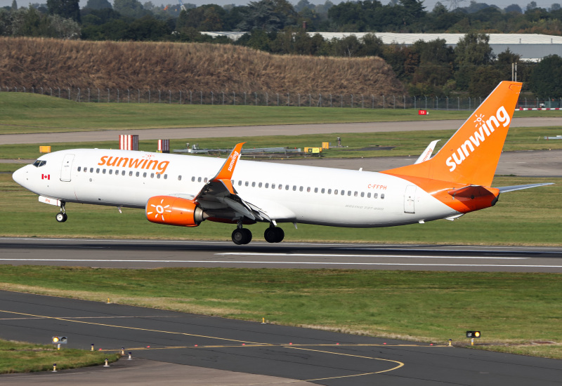 Photo of C-FFPH - Sunwing Airlines Boeing 737-800 at BHX on AeroXplorer Aviation Database