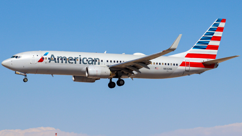 Photo of N832NN - American Airlines Boeing 737-800 at LAS on AeroXplorer Aviation Database