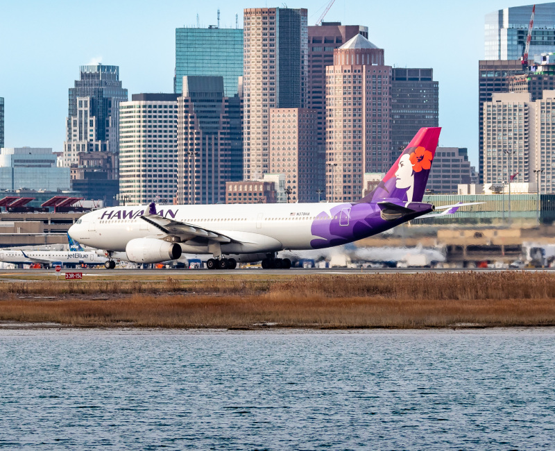 Photo of N378HA - Hawaiian Airlines Airbus A330-200 at BOS on AeroXplorer Aviation Database