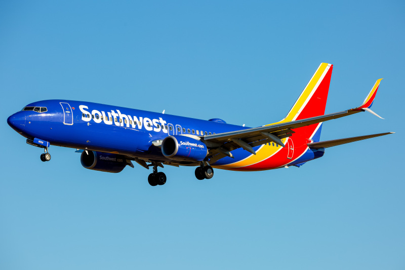Photo of N8559Q - Southwest Airlines Boeing 737-800 at BWI on AeroXplorer Aviation Database