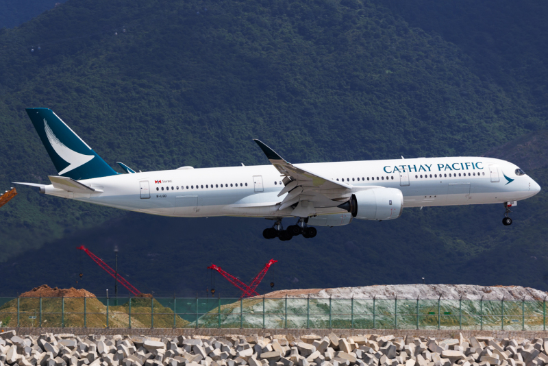 Photo of B-LQD - Cathay Pacific Airbus A350-900 at HKG on AeroXplorer Aviation Database