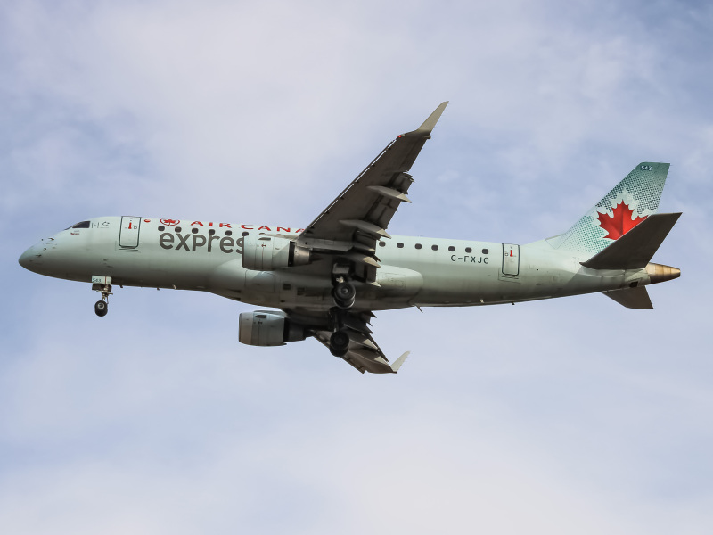 Photo of C-FXJC - Air Canada Express Embraer E175 at IAD on AeroXplorer Aviation Database