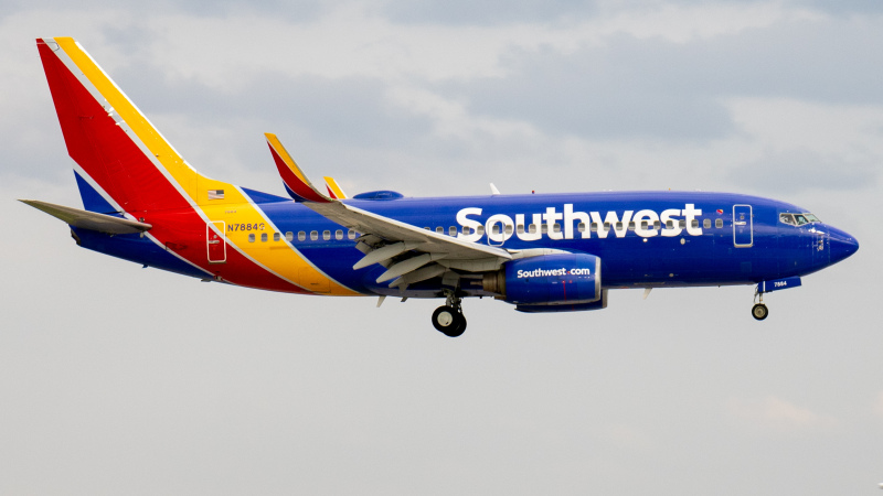 Photo of N7884G - Southwest Airlines Boeing 737-700 at IND on AeroXplorer Aviation Database