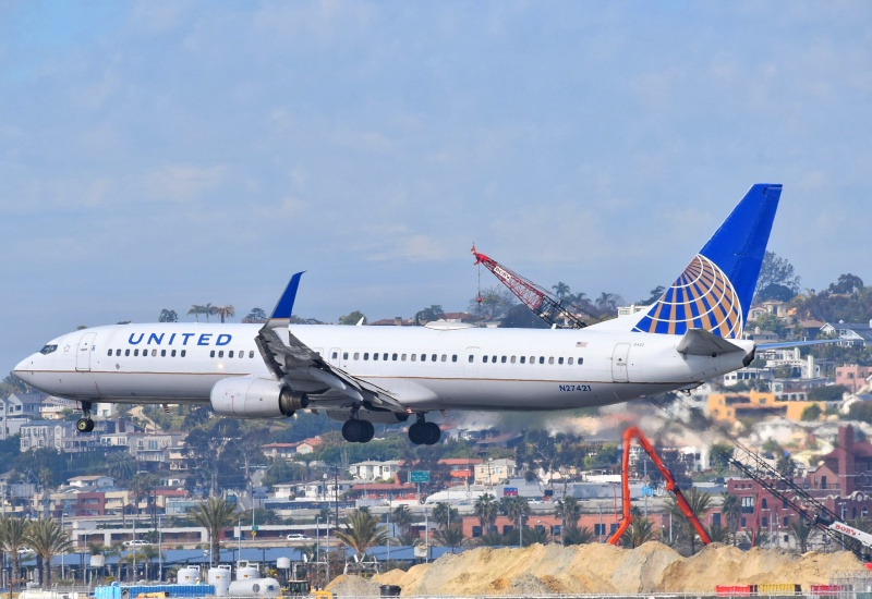 Photo of N27421 - United Airlines Boeing 737-924ER at SAN on AeroXplorer Aviation Database