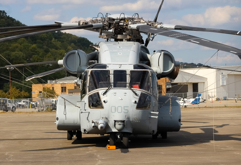 Photo of 170003 - USMC - United States Marine Corp Sikorsky CH-53 King Stallion at LUK on AeroXplorer Aviation Database