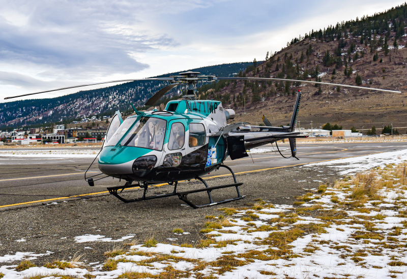 Photo of N471MP - PRIVATE Eurocopter AS350 at YMB on AeroXplorer Aviation Database