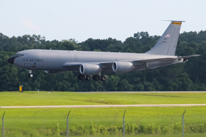 Photo of 59-1460 - USAF - United States Air Force Boeing KC-135 Stratotanker at SAV on AeroXplorer Aviation Database