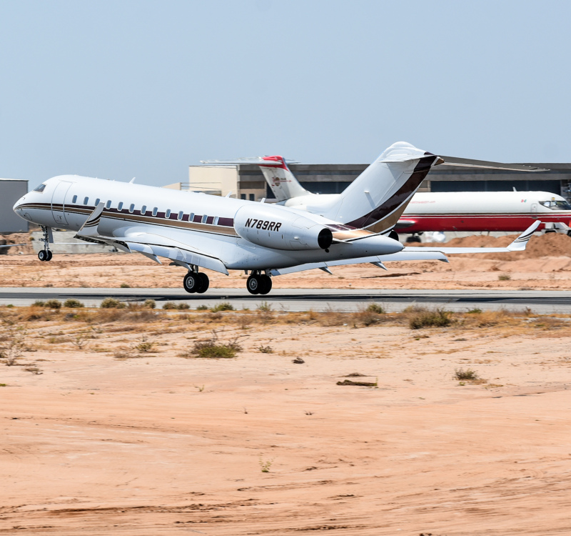 Photo of N789RR - PRIVATE Bombardier Global 6000 at CSL on AeroXplorer Aviation Database
