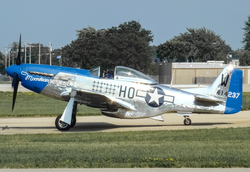 Photo of NL51VL - PRIVATE North American P-51 Mustang at OSH on AeroXplorer Aviation Database