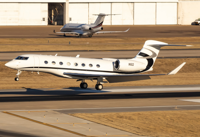 Photo of N6D - PRIVATE Gulfstream G650 at DAL on AeroXplorer Aviation Database