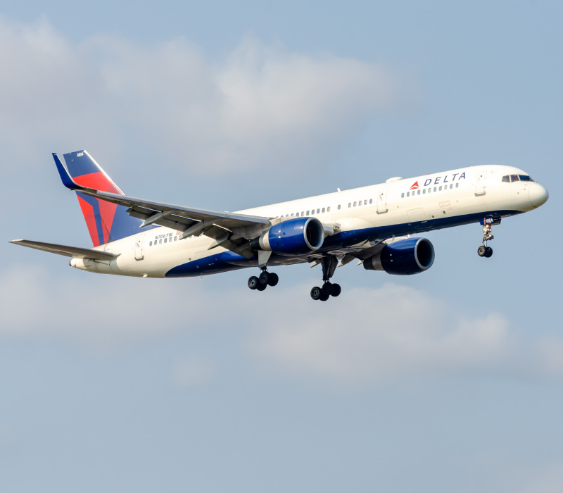 Photo of N706TW - Delta Airlines Boeing 757-200 at JFK on AeroXplorer Aviation Database