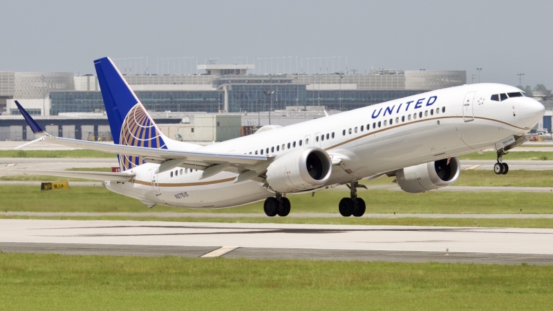 Photo of N27515 - United Airlines Boeing 737 MAX 9 at IAH on AeroXplorer Aviation Database