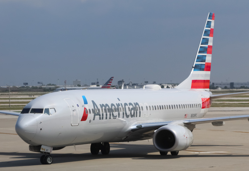Photo of N309PC - American Airlines Boeing 737-800 at ORD on AeroXplorer Aviation Database