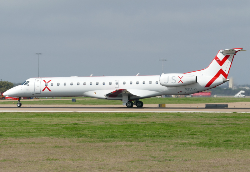 Photo of N914JX - JSX Embraer ERJ145 at AUS on AeroXplorer Aviation Database