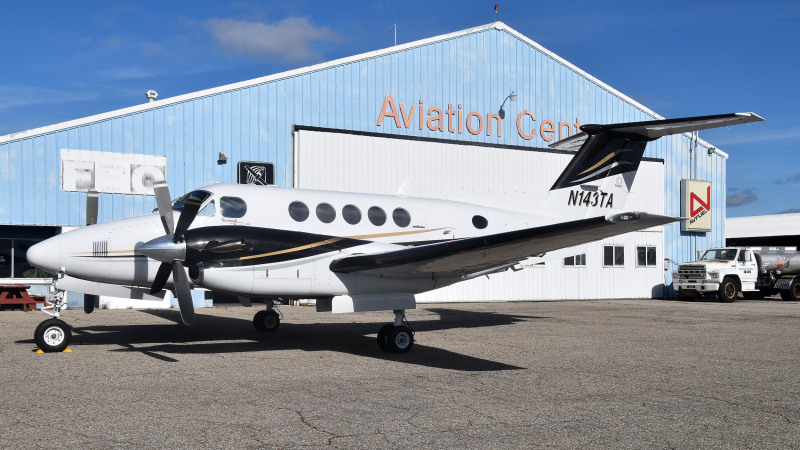 Photo of N143TA - PRIVATE Beechcraft King Air 200 at ARB on AeroXplorer Aviation Database