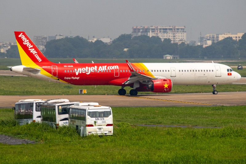 Photo of VN-A646 - VietJet Air Airbus A321NEO at SGN on AeroXplorer Aviation Database