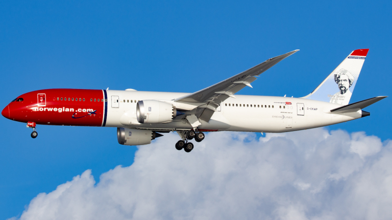 Photo of G-CKWP - Norwegian Air Boeing 787-9 at TPA on AeroXplorer Aviation Database