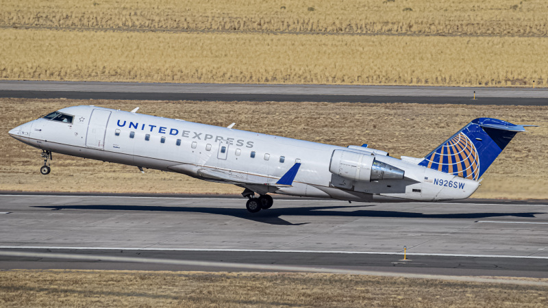 Photo of N926SW - United Express Mitsubishi CRJ-200 at DEN on AeroXplorer Aviation Database