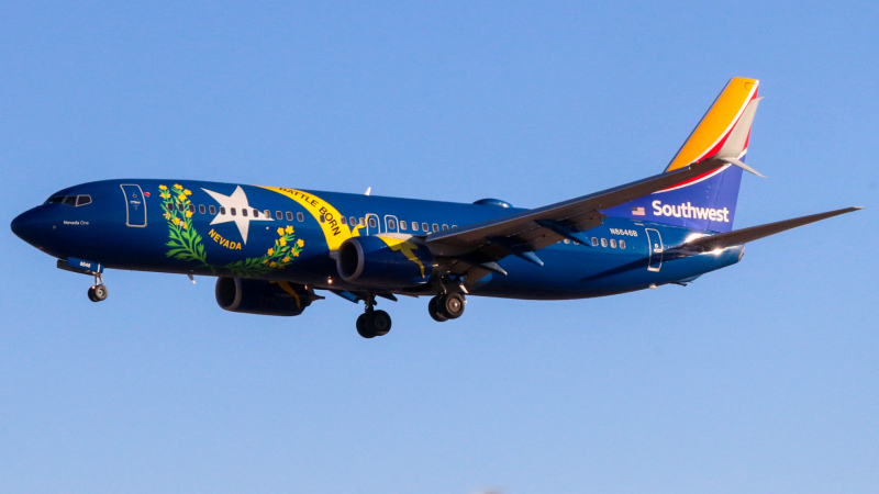 Photo of N8646B - Southwest Airlines Boeing 737-800 at LAS on AeroXplorer Aviation Database