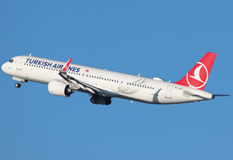 Photo of TC-LSF - Turkish Airlines Airbus A321NEO at MAN on AeroXplorer Aviation Database