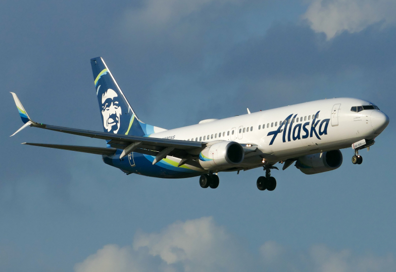 Photo of N592AS - Alaska Airlines Boeing 737-800 at DFW on AeroXplorer Aviation Database