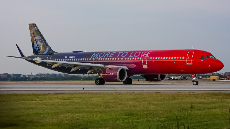 Photo of N926VA - Alaska Airlines Airbus A321NEO at DCA on AeroXplorer Aviation Database