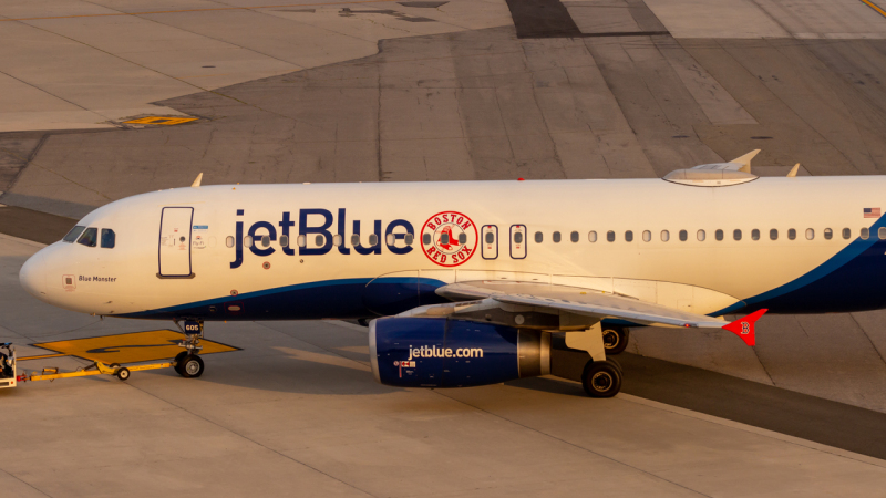 Photo of N605JB - JetBlue Airways Airbus A320 at JFK on AeroXplorer Aviation Database