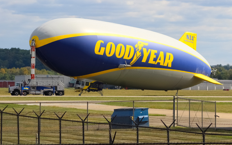 Photo of N1A - Goodyear Zeppelin NT at LUK on AeroXplorer Aviation Database