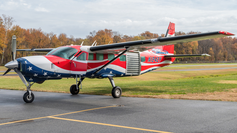 Photo of N1242Y - Skydive Baltimore Cessna 208 Grand Caravan at CGS  on AeroXplorer Aviation Database