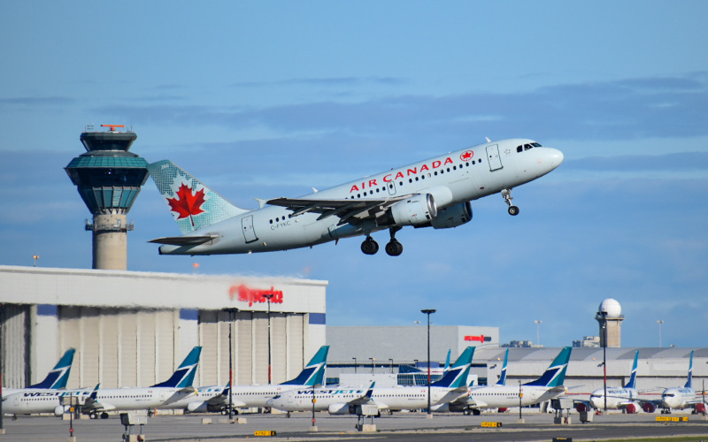 Photo of C-FYKC - Air Canada Airbus A319 at CYYZ on AeroXplorer Aviation Database