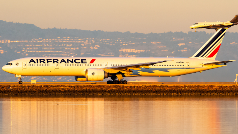 Photo of F-GSQB - Air France Boeing 777-300ER at SFO on AeroXplorer Aviation Database
