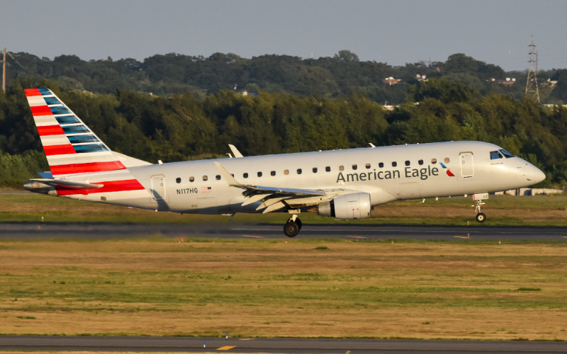Photo of N117HQ - American Eagle Embraer E175 at JFK on AeroXplorer Aviation Database