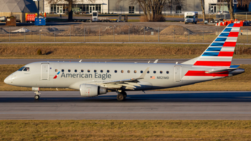 Photo of N821MD - American Eagle Embraer E170 at CMH on AeroXplorer Aviation Database